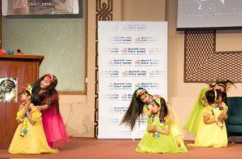 fourth forum-girls-april2011